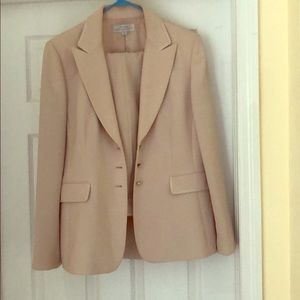 Women’s Pant Suit set